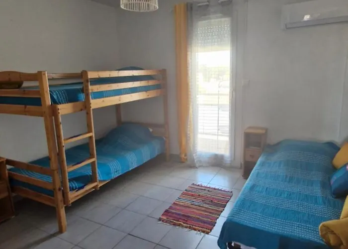 Clos St Cyprien Superbe T2 Proche Et Port - Terrasse - Piscine - Parking